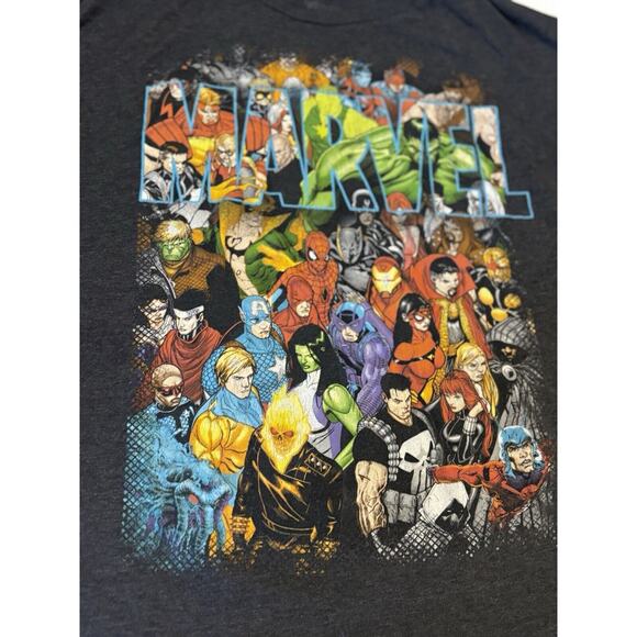 MARVEL COMICS HEROES HULK BLACK PANTHER ANTMAN PUNISHER T-Shirt Xxl - Picture 1 of 3